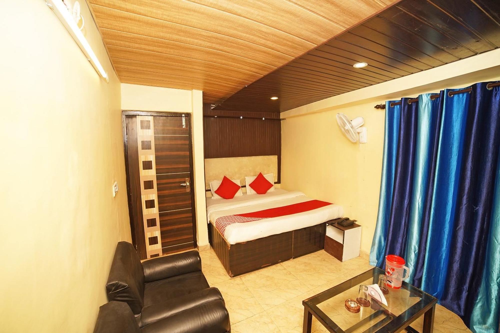 Hotel Oyo Flagship 8594 Golden Nest Nainital Exterior foto