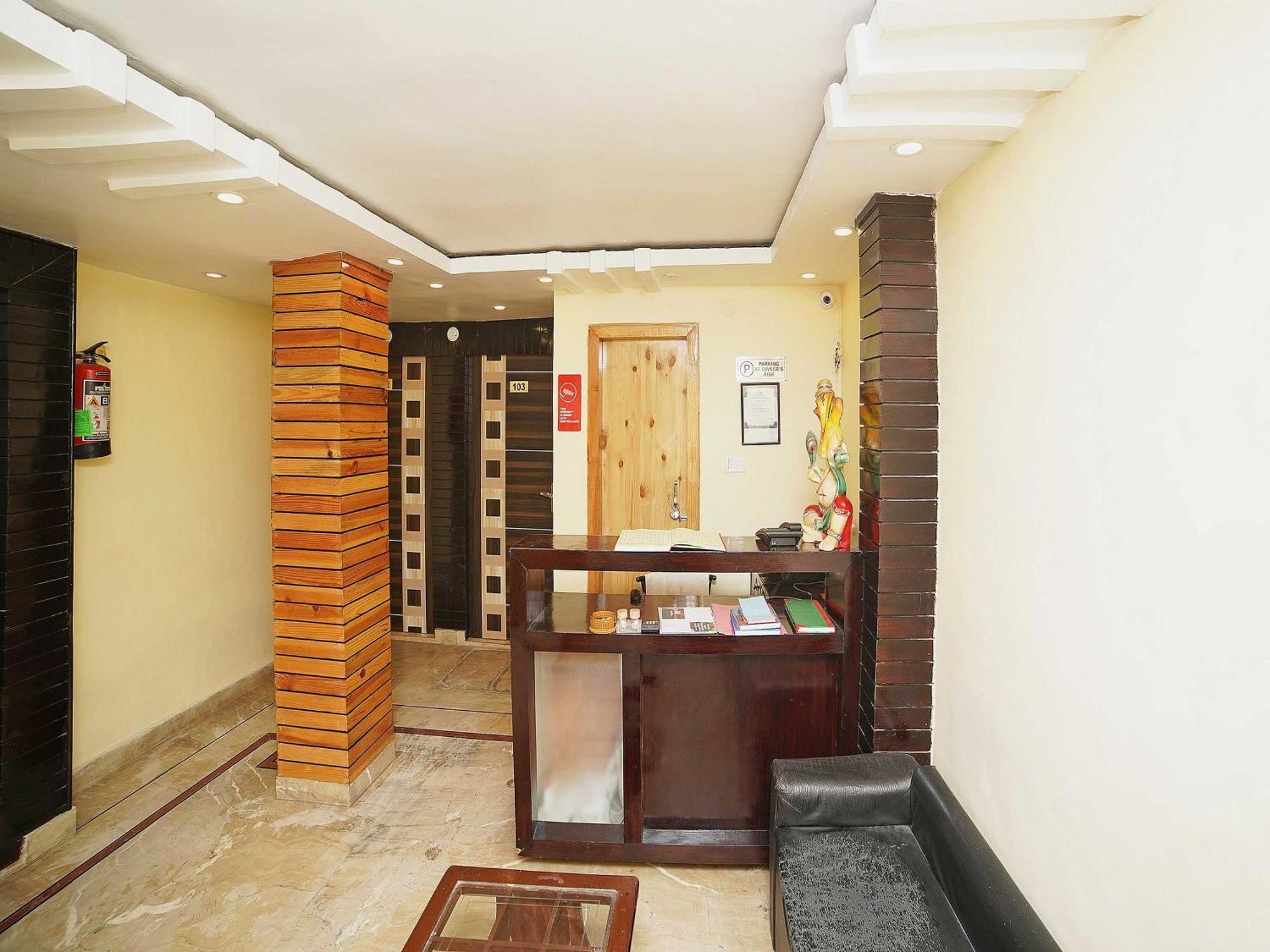 Hotel Oyo Flagship 8594 Golden Nest Nainital Exterior foto