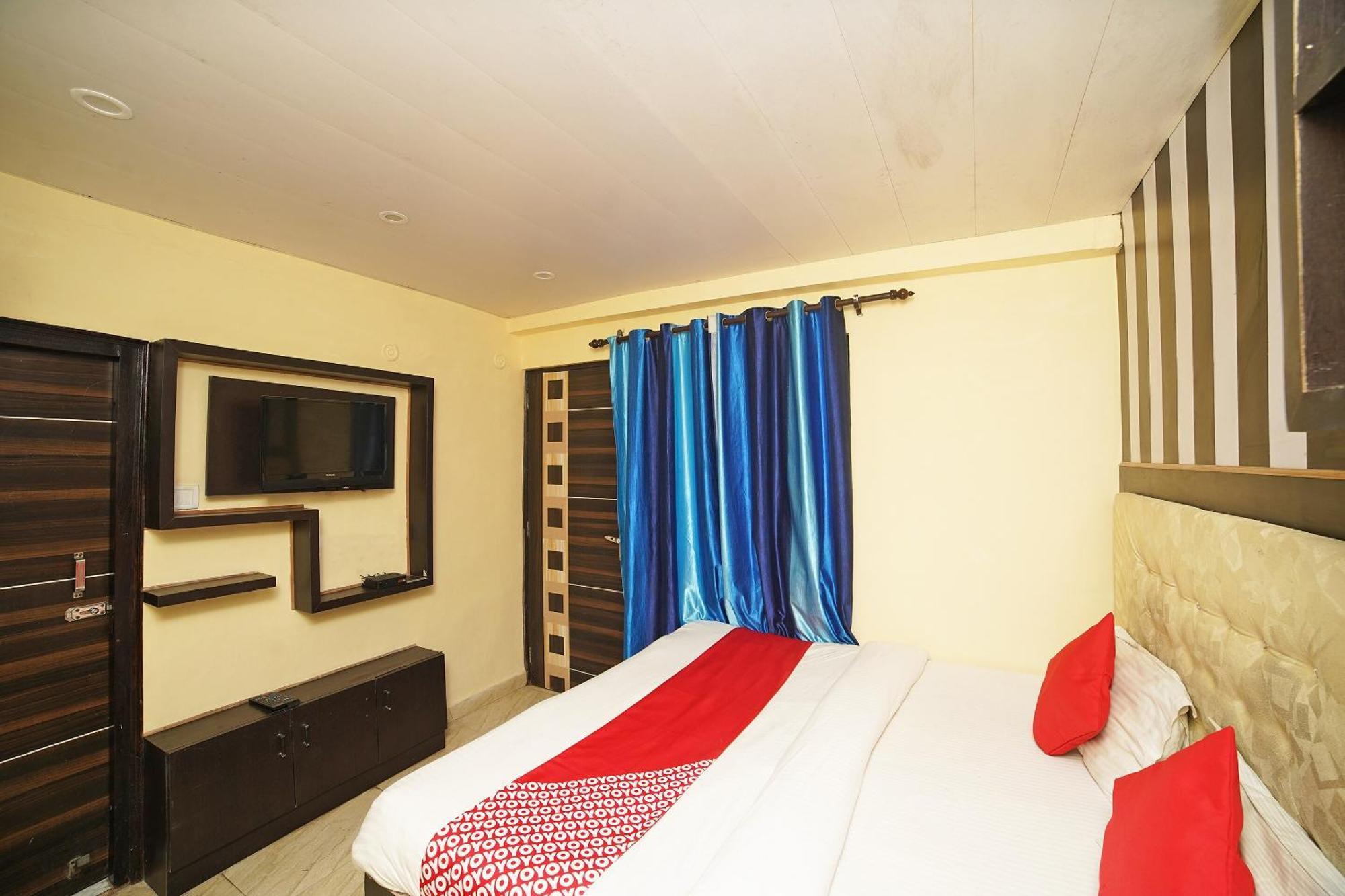 Hotel Oyo Flagship 8594 Golden Nest Nainital Exterior foto